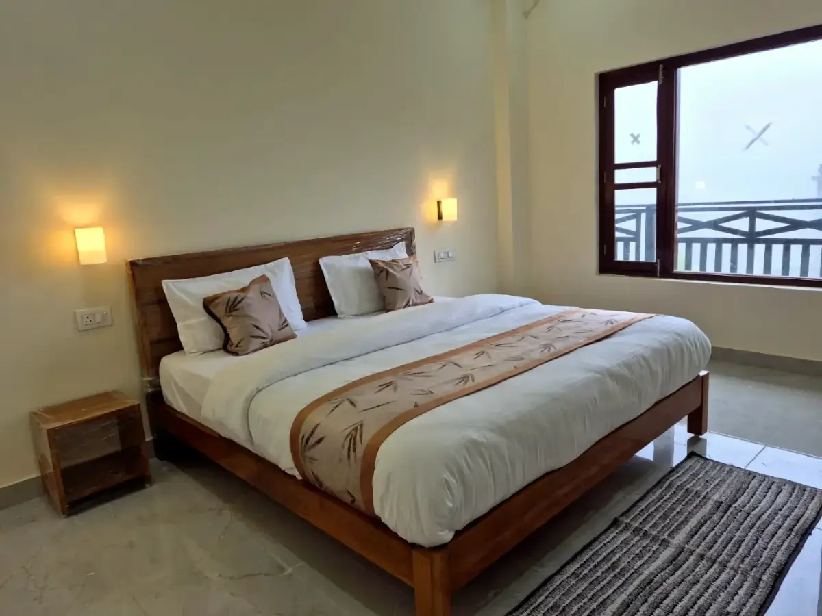 King bed room